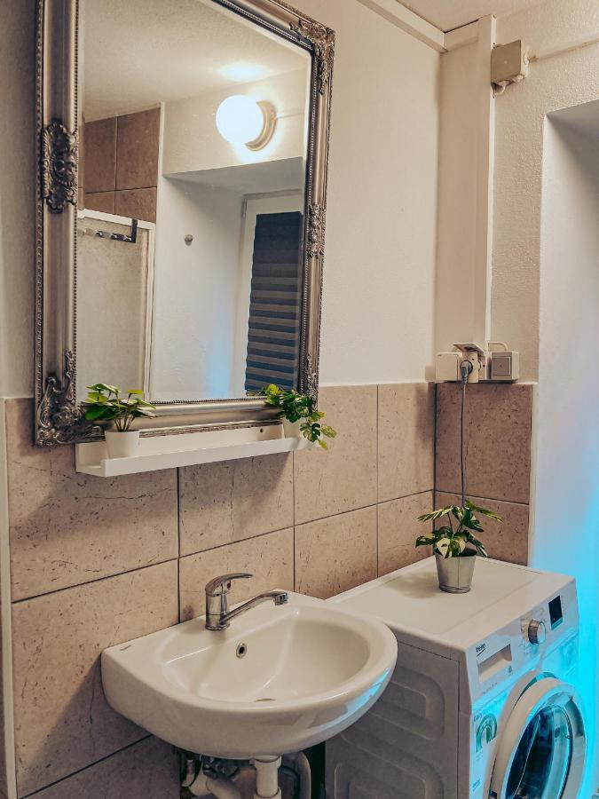 Apartments Ivanovic Идрия Екстериор снимка